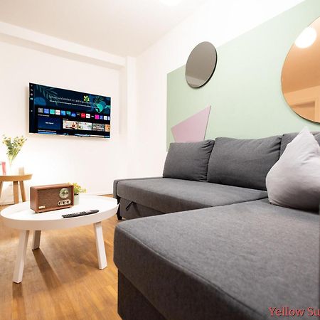 Ko-Living - Beatles Und Banksy Suites & Studios Am Eselsbrunnen - Altstadt - Kueche Halle  Exterior photo